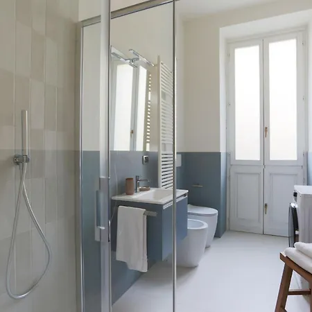 The Rent - Spacious Three-bedroom In The Heart Of Apartamento *