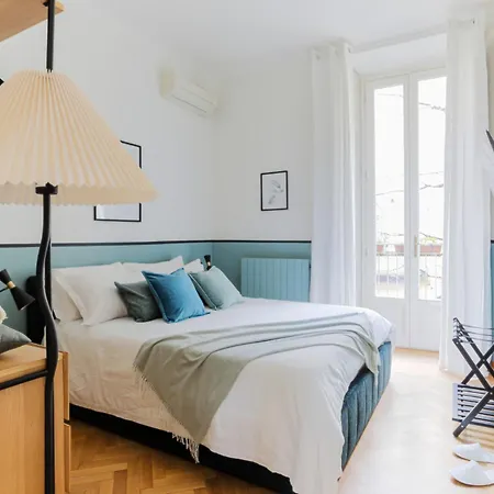 The Rent - Spacious Three-bedroom In The Heart Of